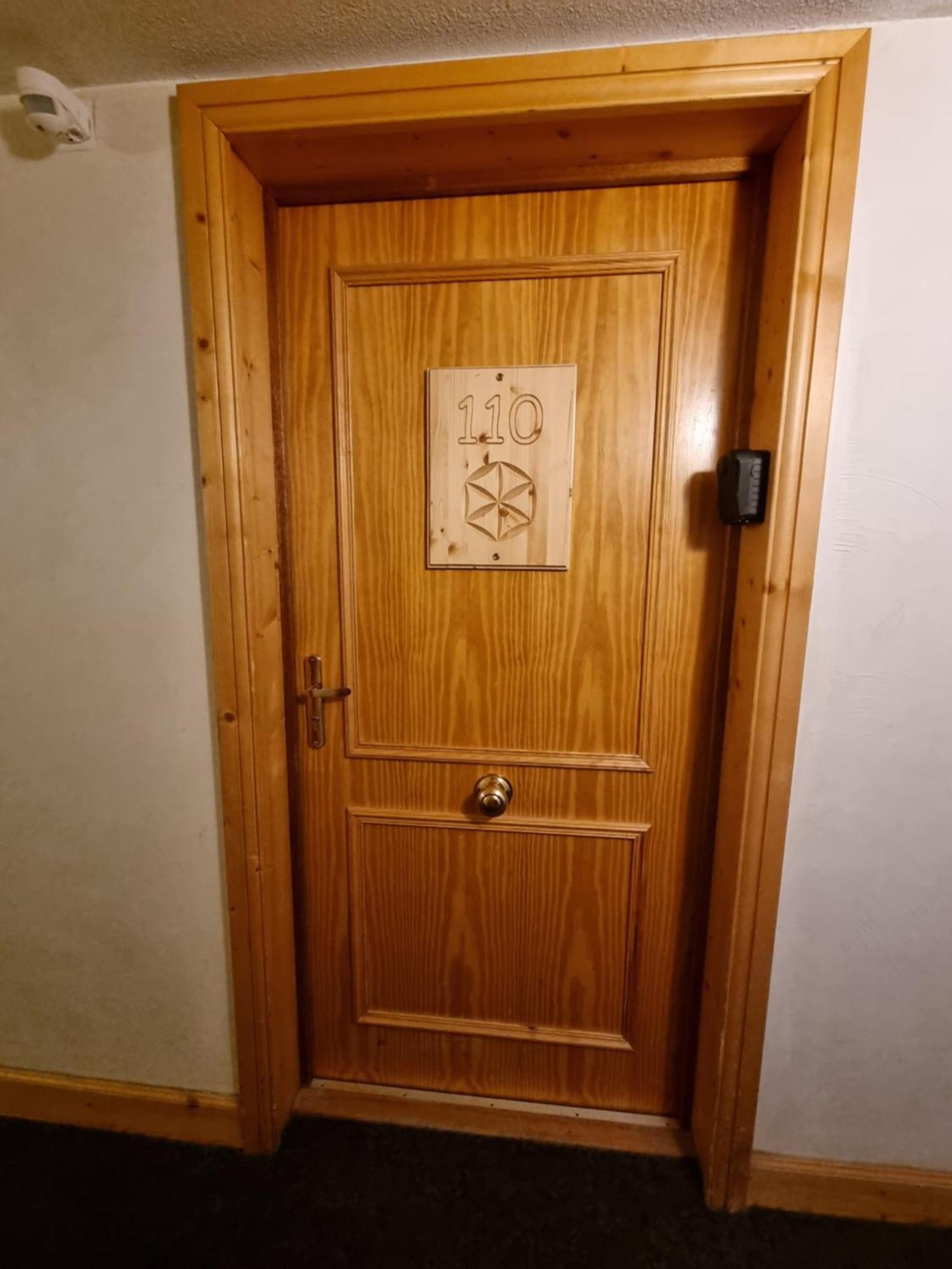 Appartement T2-5 Couchages L'Ecrin Des Orres 1800 Les Orres Exterior foto